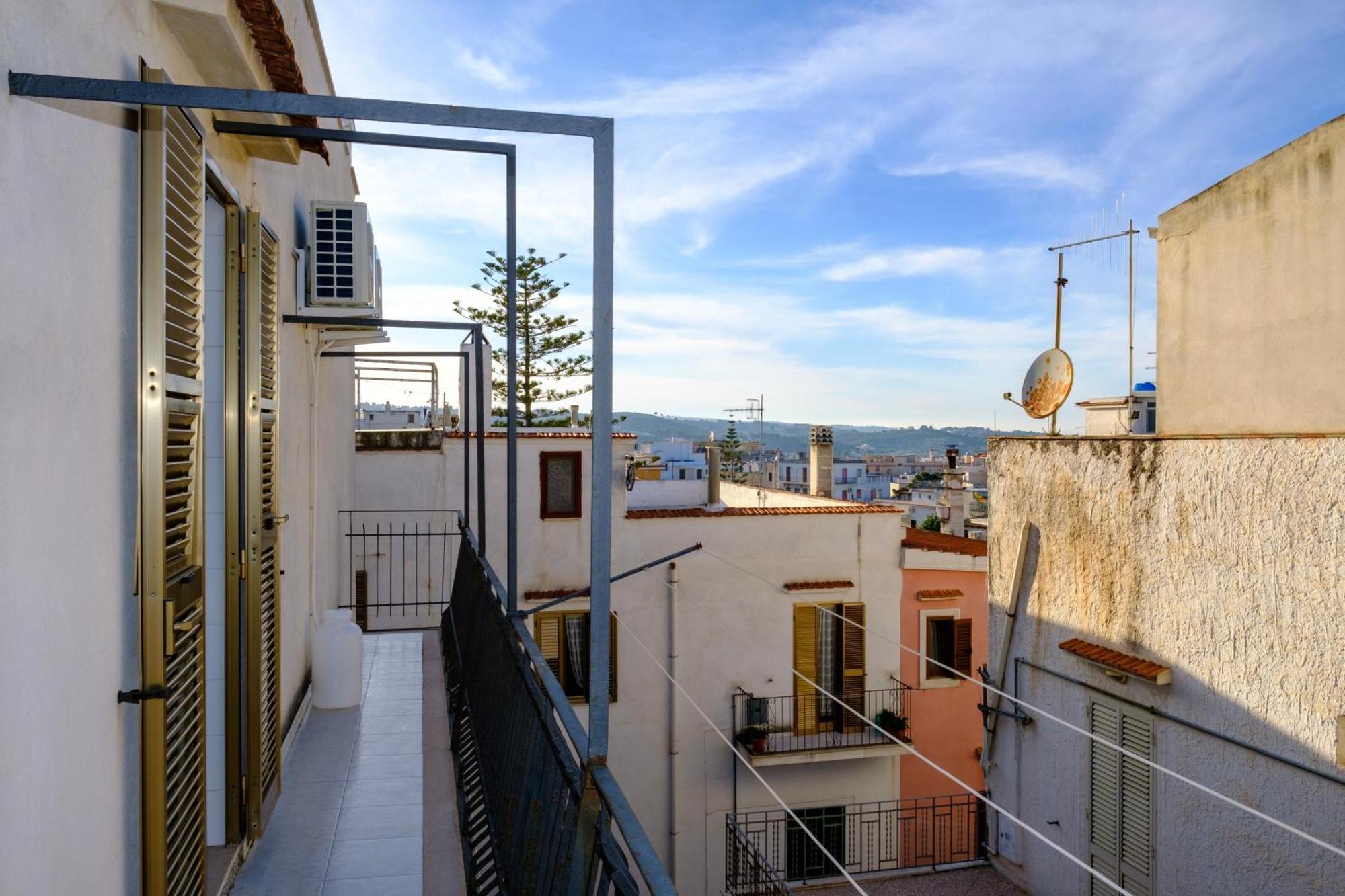 Апартаменты La Golden View Вьесте Экстерьер фото